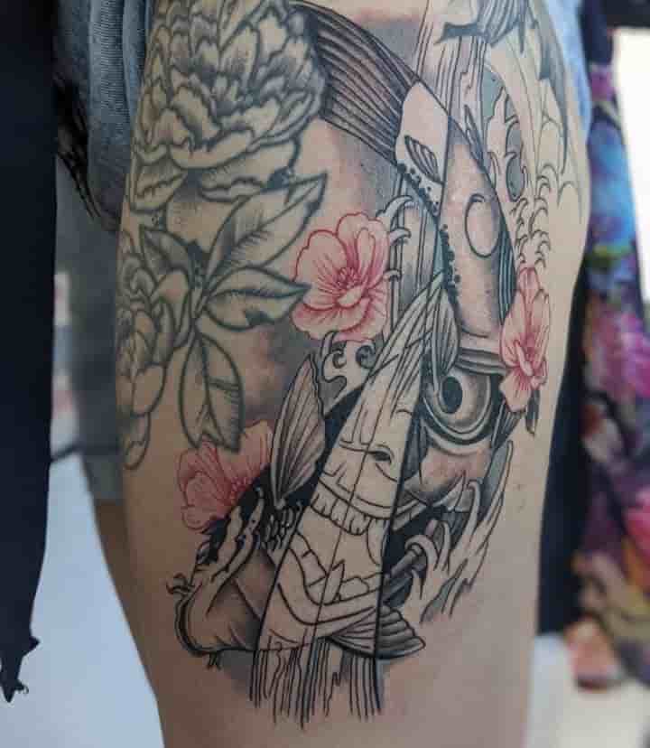 tatouage d'inspiration japonaise